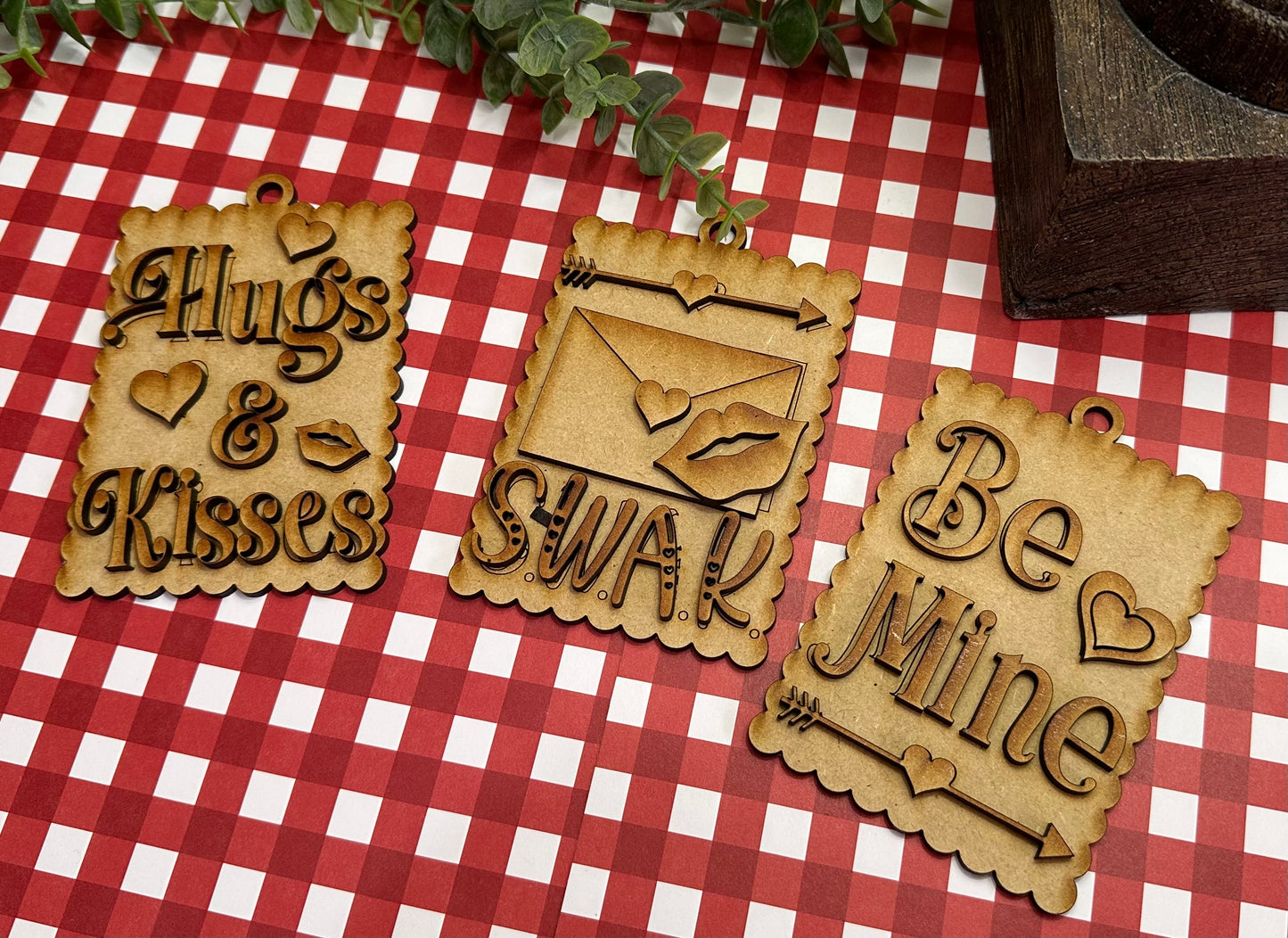 DIY Valentine's Day Tag /Gift Card Holder