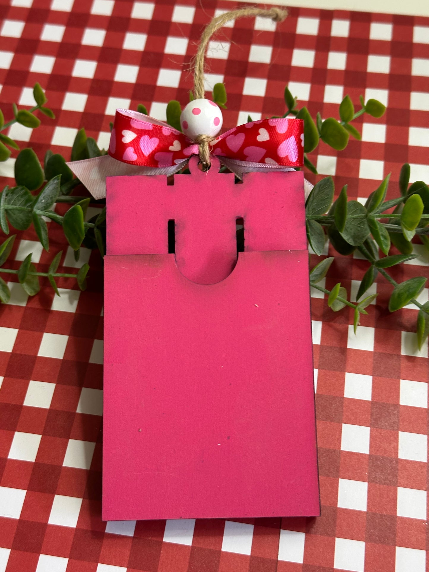 DIY Valentine Pallet Gift Card Holder